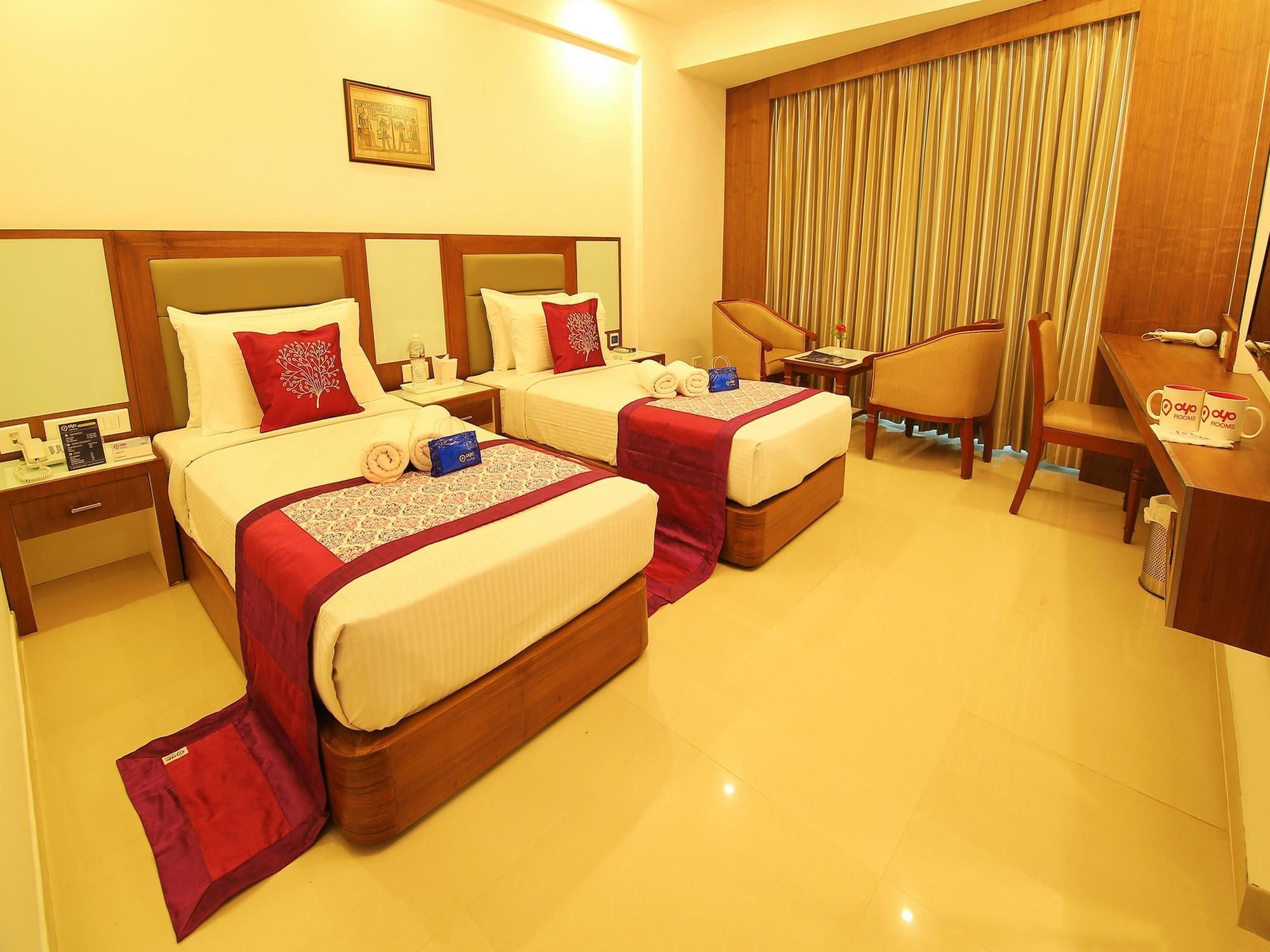 Hotel Arcadia Regency Alappuzha Экстерьер фото